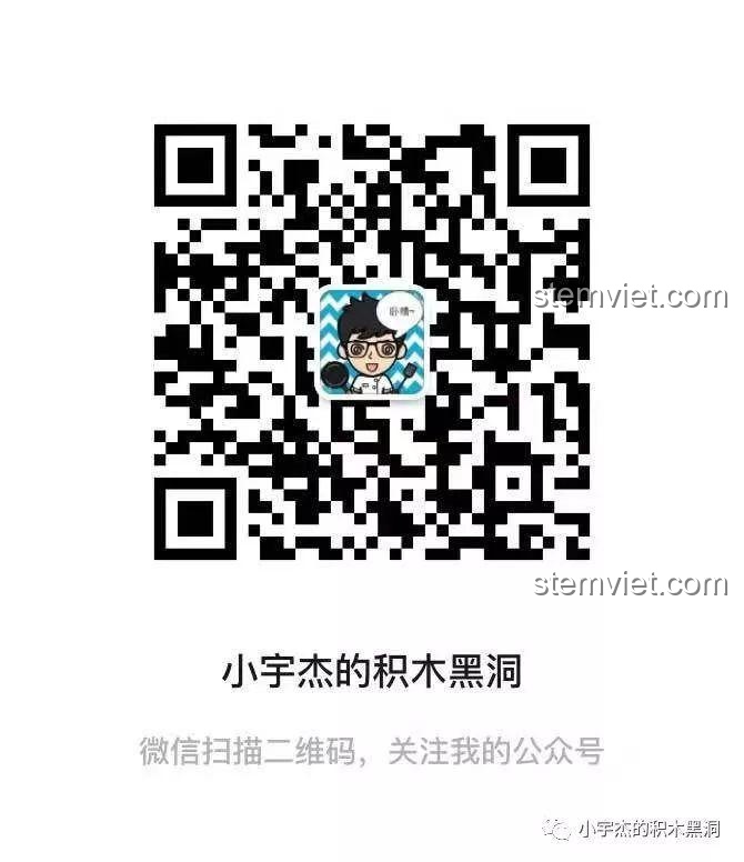 Toàn bộ 4 mô hình xe đẩy bán hàng rong từ bộ lắp ráp Sembo 601116 được xếp cạnh nhau.