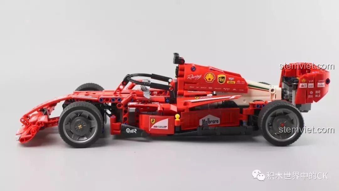 Ảnh review xe đua F1 Sembo 701000 hoàn chỉnh từ góc nhìn chéo.