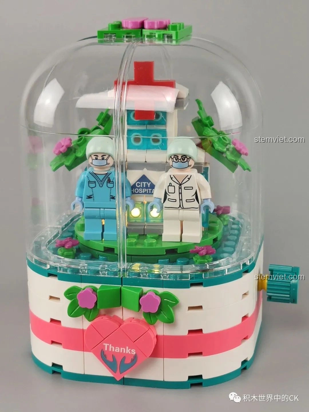 Mô hình đồ chơi lắp ráp SEMBO Block 601100 Hộp Xoay Phát Sáng chủ đề y tế hoàn chỉnh.