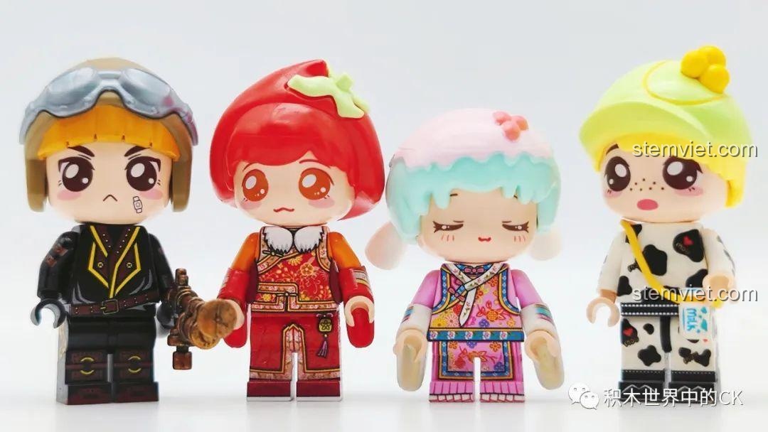 Cận cảnh trang phục và phụ kiện của 4 minifigure SEMBO Candy Planet. Đồ chơi lắp ráp nhân vật.