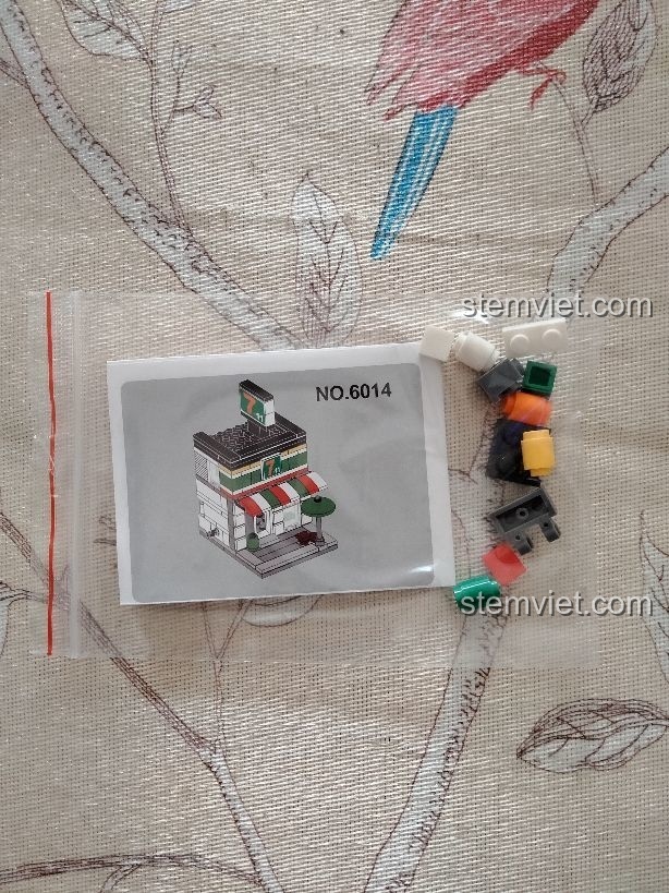 Các chi tiết còn thừa sau khi lắp xong bộ Sembo SD6014.