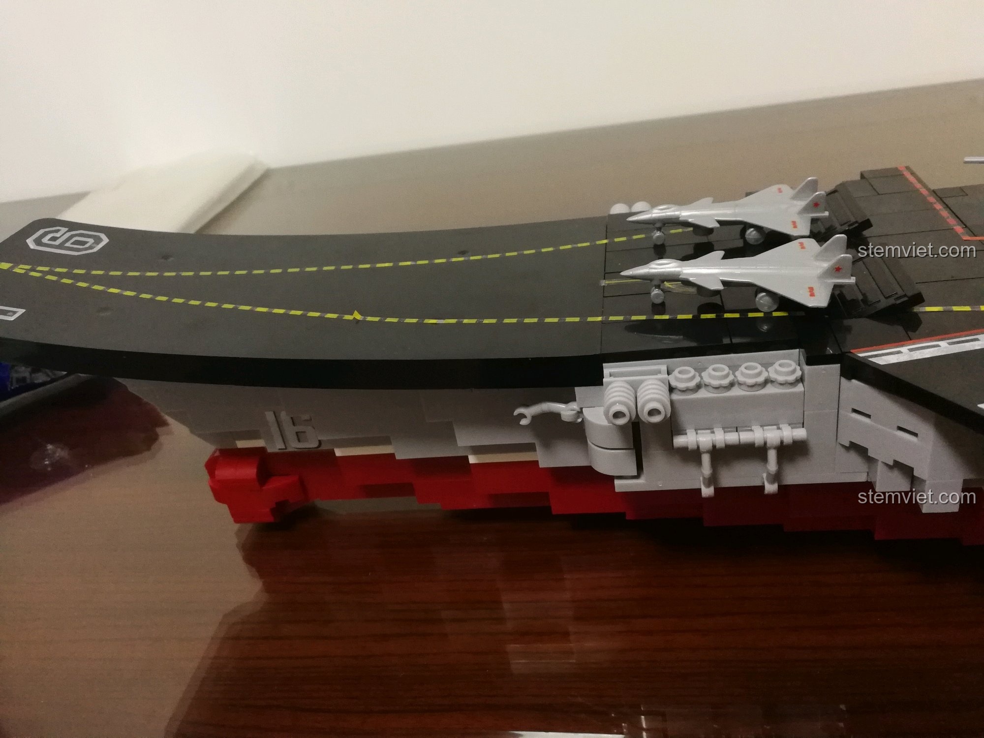 Mô hình tàu sân bay Liêu Ninh B0399, bộ đồ chơi M38-B0399 cho bé trai 6 tuổi, chất lượng cao