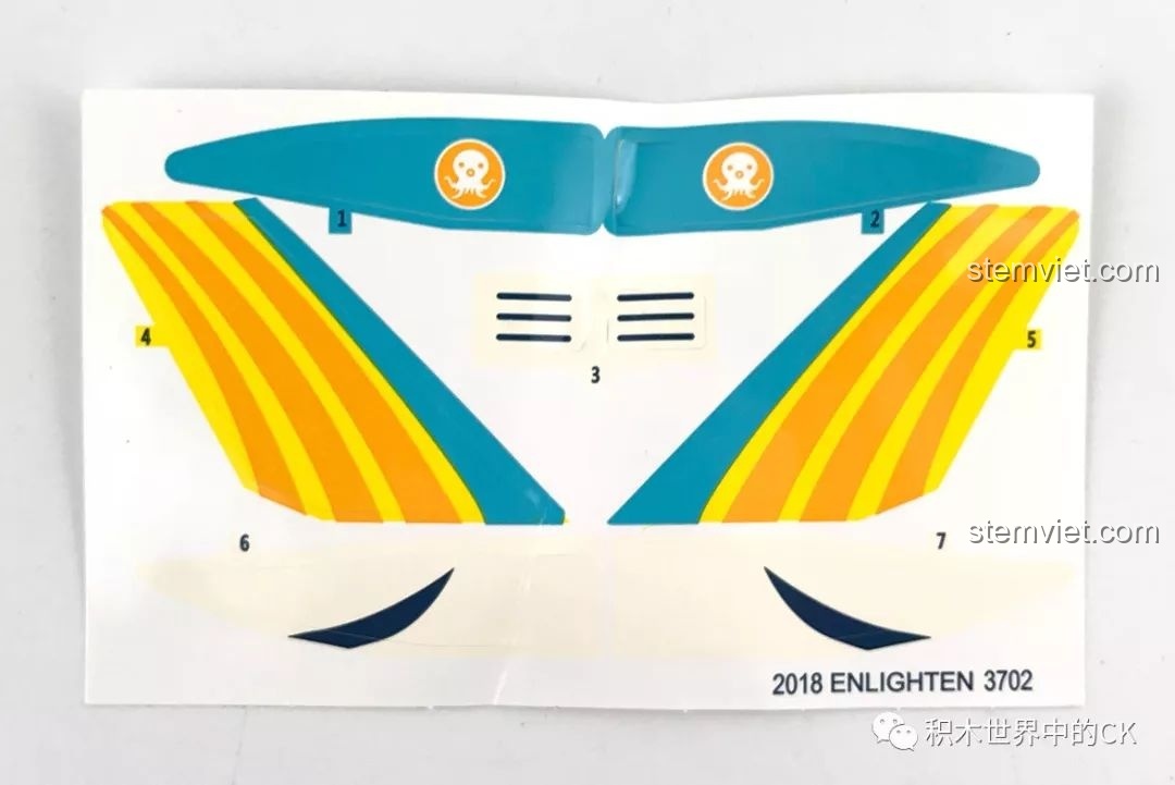 Tấm sticker trang trí cho mô hình Tàu Ngầm Cá Kiếm Gup-B QMAN 3702, một phần của trải nghiệm QMAN 3702.