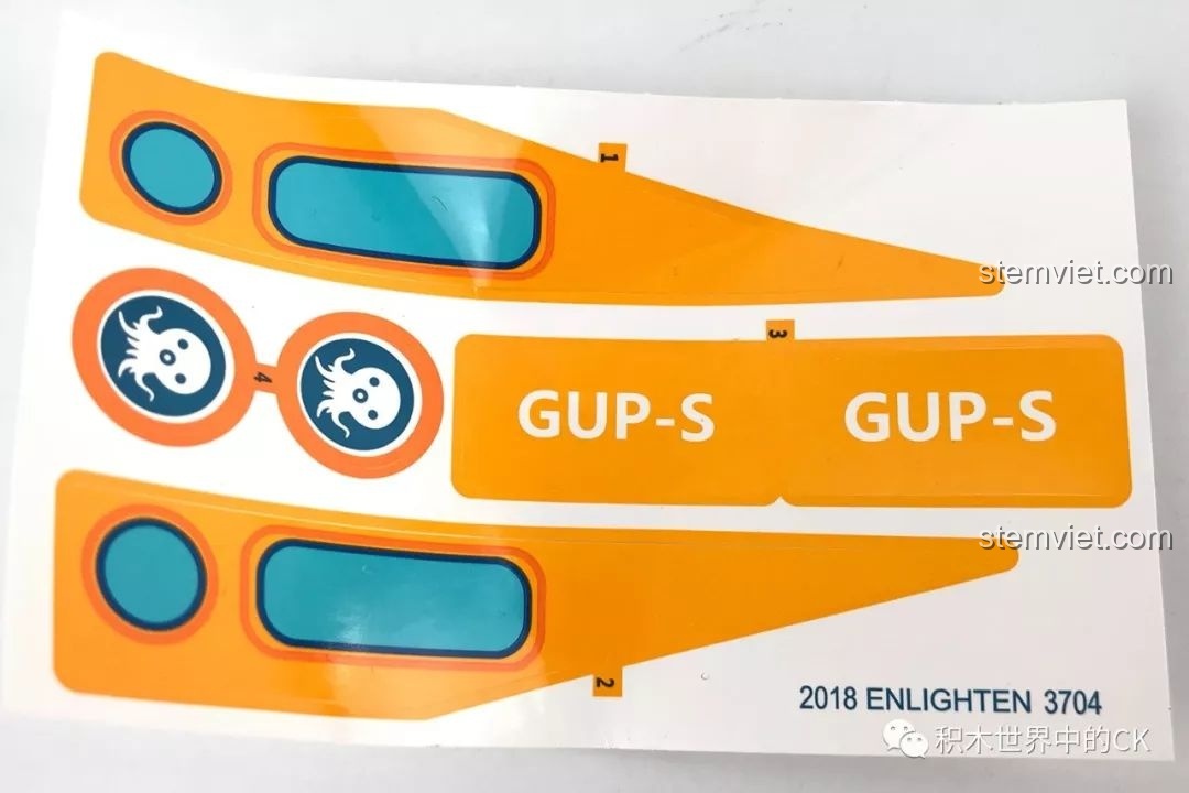 Tấm sticker đi kèm trong set đồ chơi Tàu Độc Giác Kình (GUP-S) Của Biệt Đội Octonauts QMAN 3704.