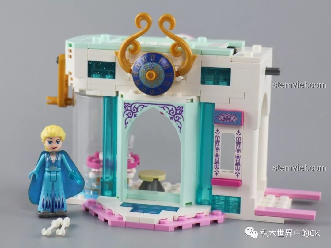 Mô hình Tòa nhà Tiệc tùng của Elsa từ bộ lắp ghép SY1428 Lâu đài Băng giá, với thiết kế sang trọng và đồng hồ trang trí.