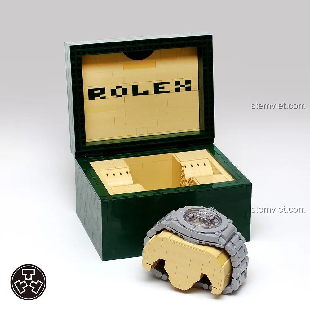 Tác phẩm MOC Hộp đồng hồ Rolex của TuTuTu, với hộp màu xanh và chiếc đồng hồ xám bạc bên trong.