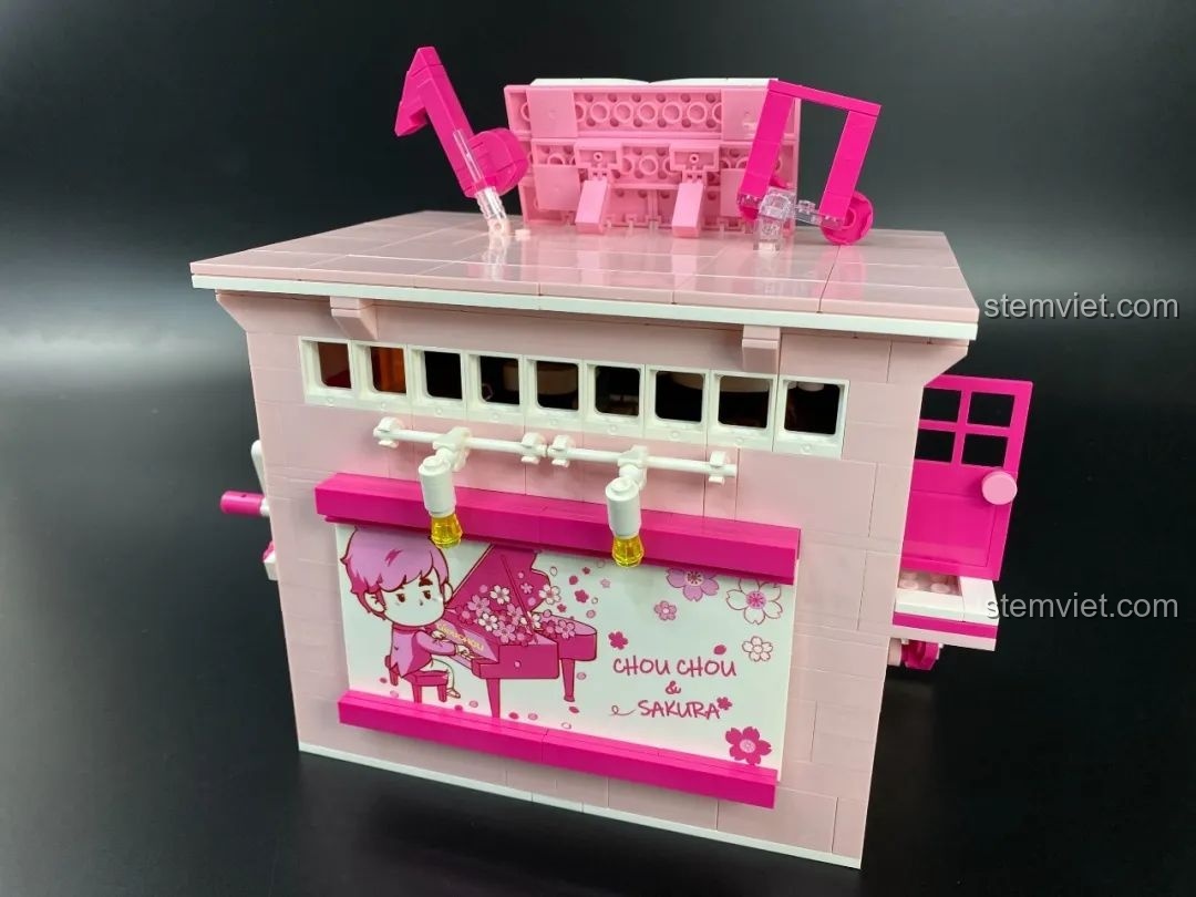 Mặt bên của đàn piano Keeppley DZ0155 với tay quay và cơ chế xoay.