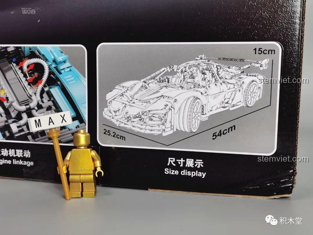 Ảnh review hộp bộ lắp ráp Siêu xe Hồng Kỳ S9 Tegao T5011 với minifigure để so sánh kích thước.