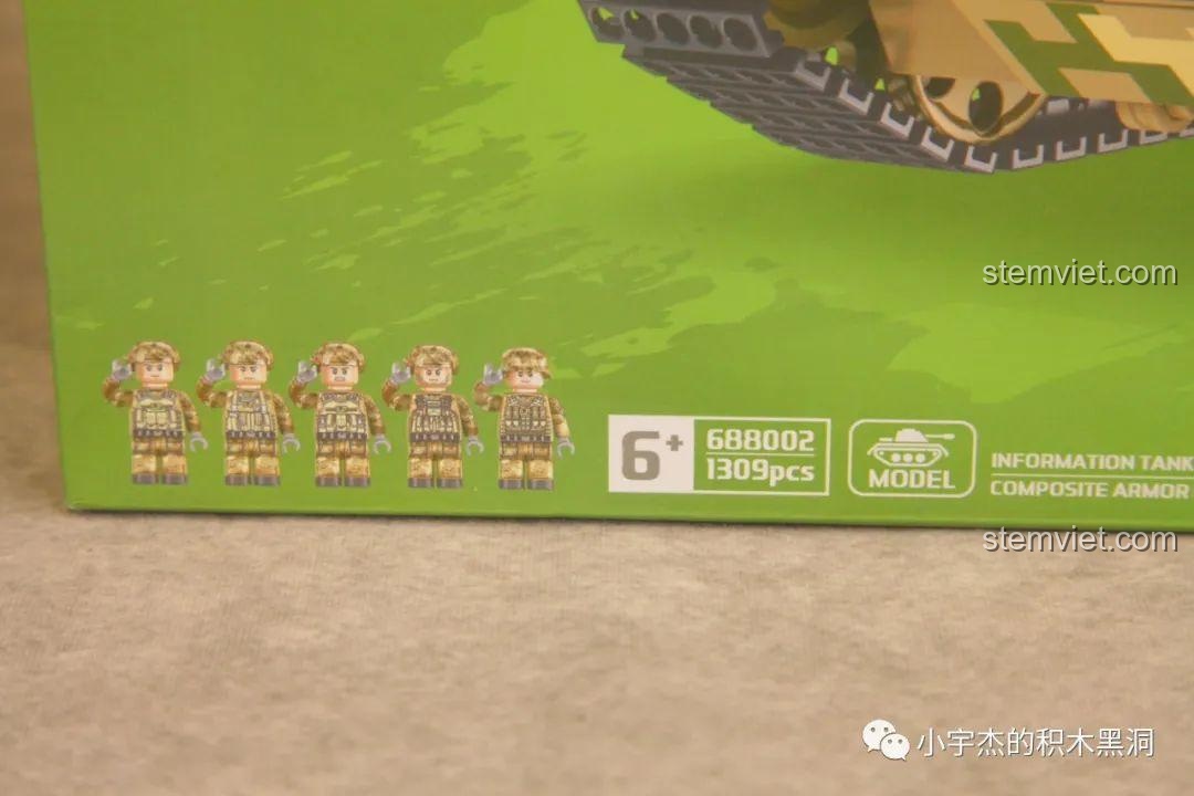 Thông tin chi tiết trên hộp đồ chơi xây dựng Xe tăng Type 99A cho trẻ trên 6 tuổi: 5 minifigures và 1291+ mảnh ghép.