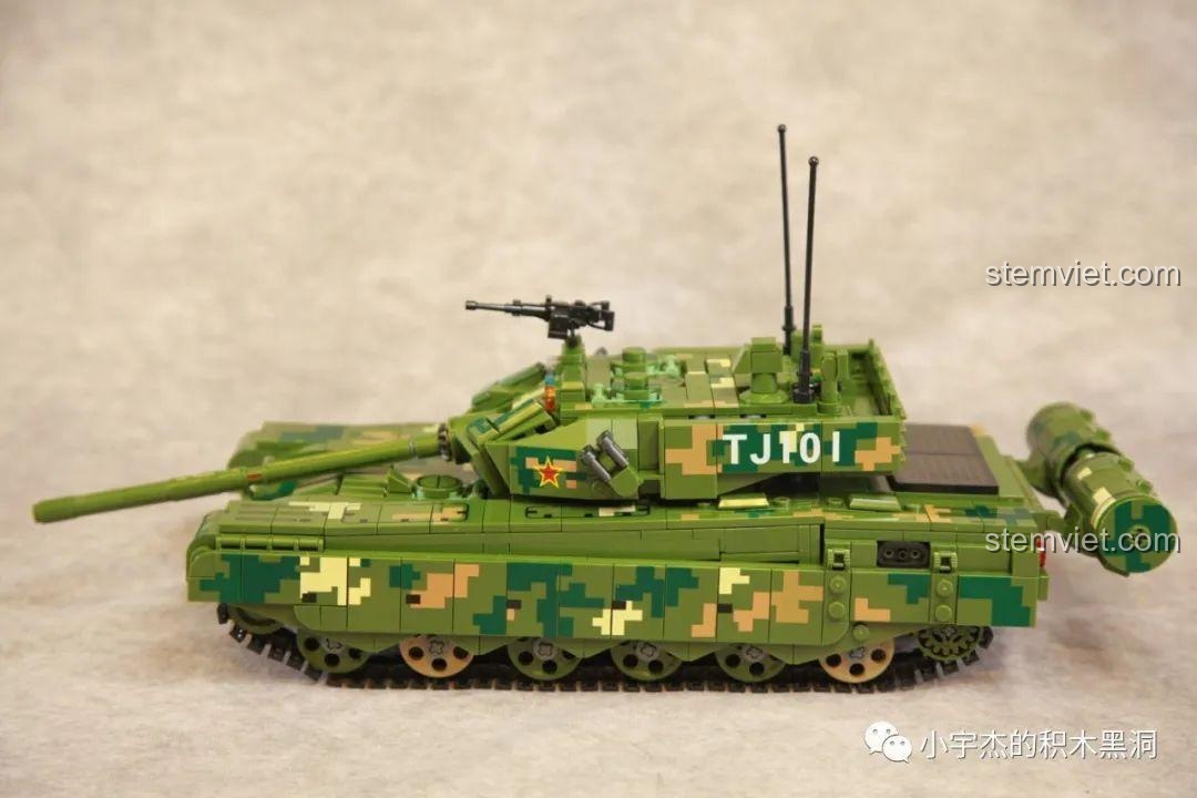 Tính năng nâng hạ nòng pháo của mô hình Xe tăng Type 99A 688001, tăng khả năng tương tác.