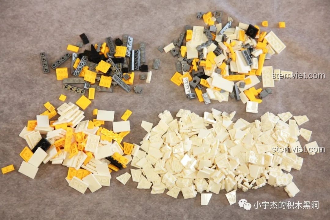 Toàn bộ 956 mảnh ghép của bộ DK 1506 được trải ra, sẵn sàng cho việc lắp ráp.