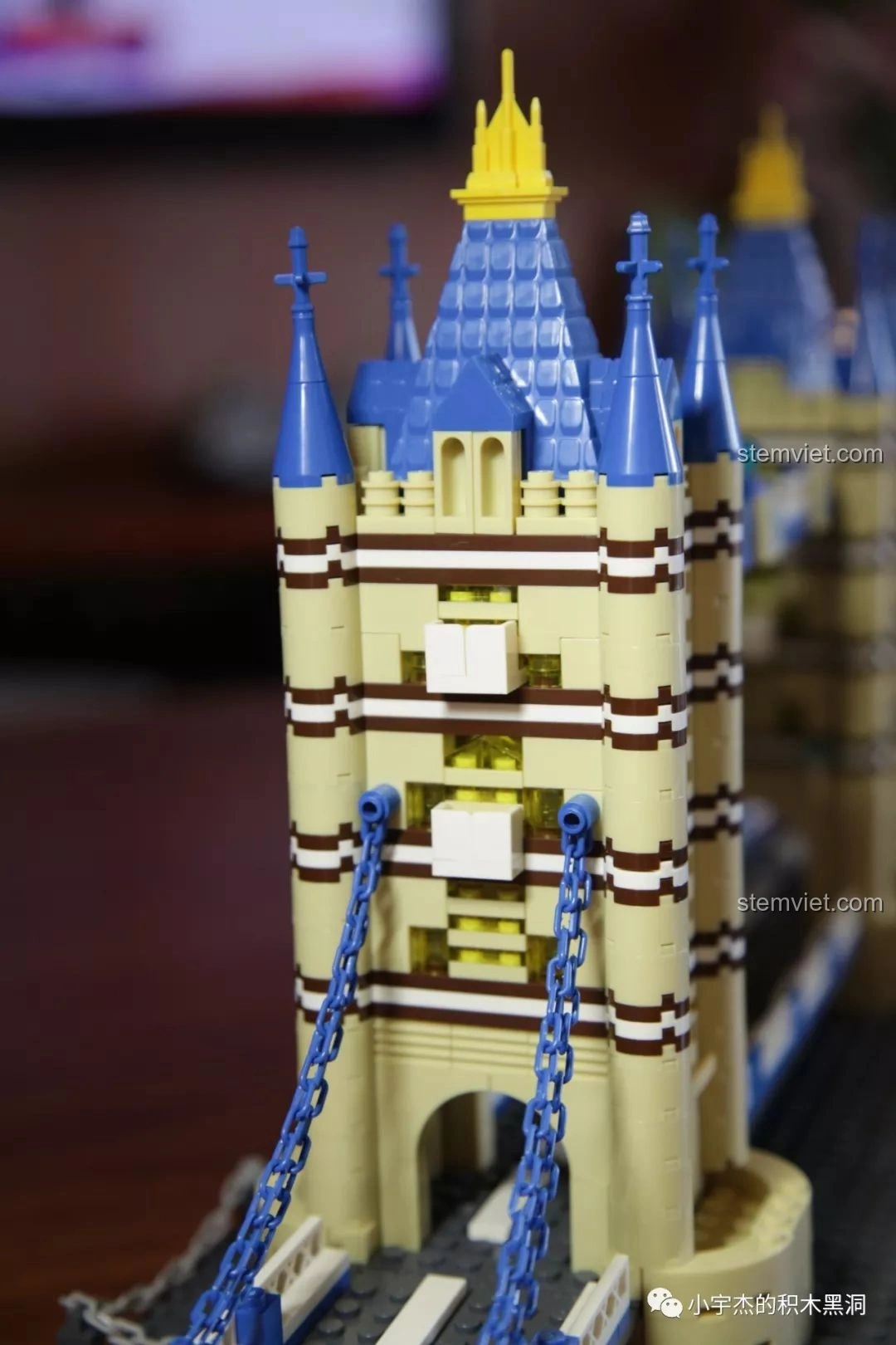 Góc nhìn cận cảnh khác của trụ cầu WANGE 4219 Cầu Tháp Luân Đôn.