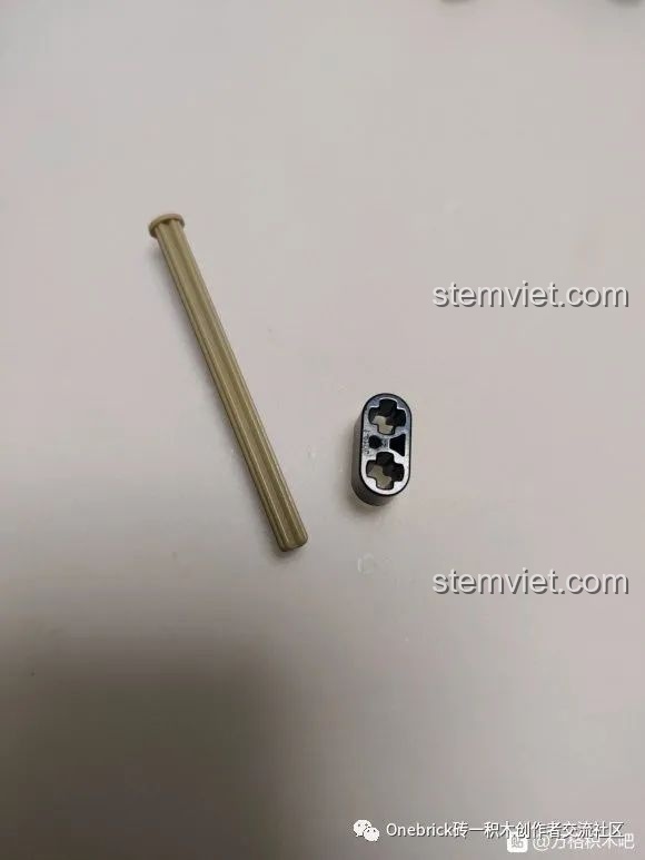 Trục nối và khớp kỹ thuật của bộ lắp ráp CaDA C61022 Mazda RX-7 FC3S, đảm bảo độ chắc chắn.