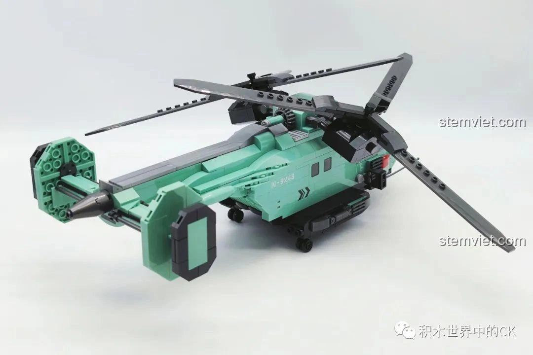 Mô hình JIESTAR 58008 Trực thăng hai cánh quạt nhìn từ góc trên cao, tổng thể thiết kế và cánh quạt.