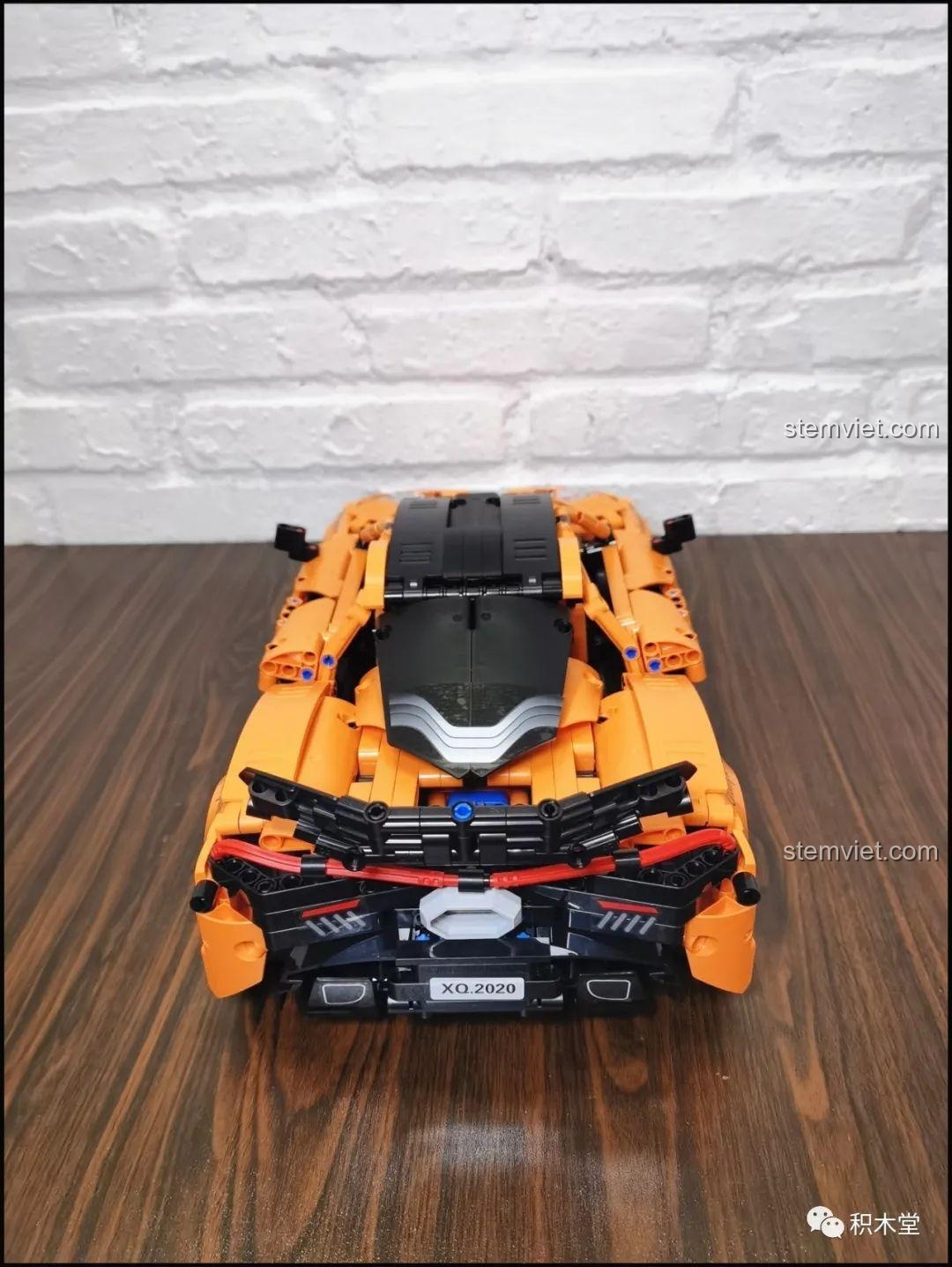 Hình ảnh chuẩn bị cho video động của mô hình Happy Build YC-QC004 McLaren P1, thể hiện các tính năng điều khiển từ xa và chuyển động.