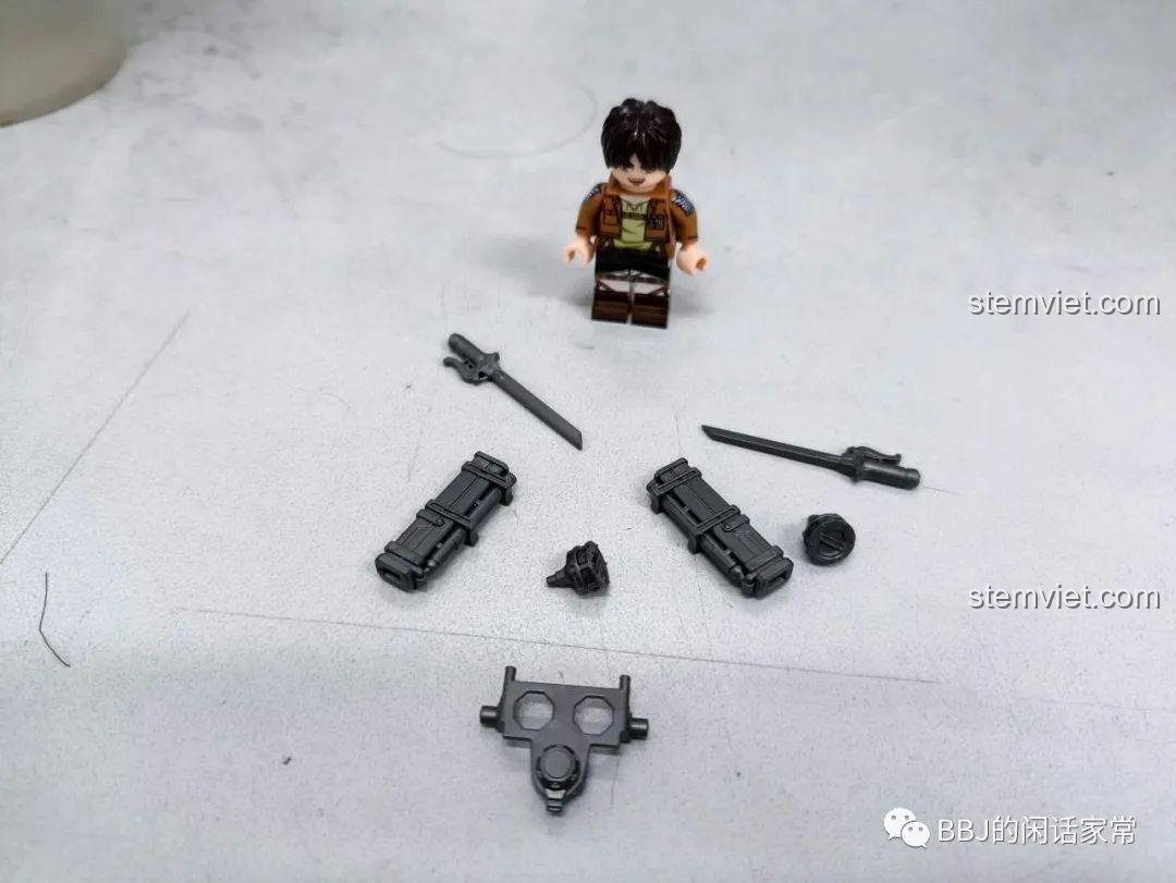 Minifigure Eren Jaeger WM2443 và các phụ kiện đi kèm từ set WM6148. Đồ chơi mô hình Attack on Titan WM6148.