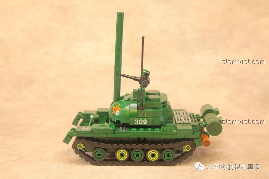 Xe tăng Type 59 SEMBO 203105 với tháp pháo xoay 360 độ, tăng khả năng chơi.