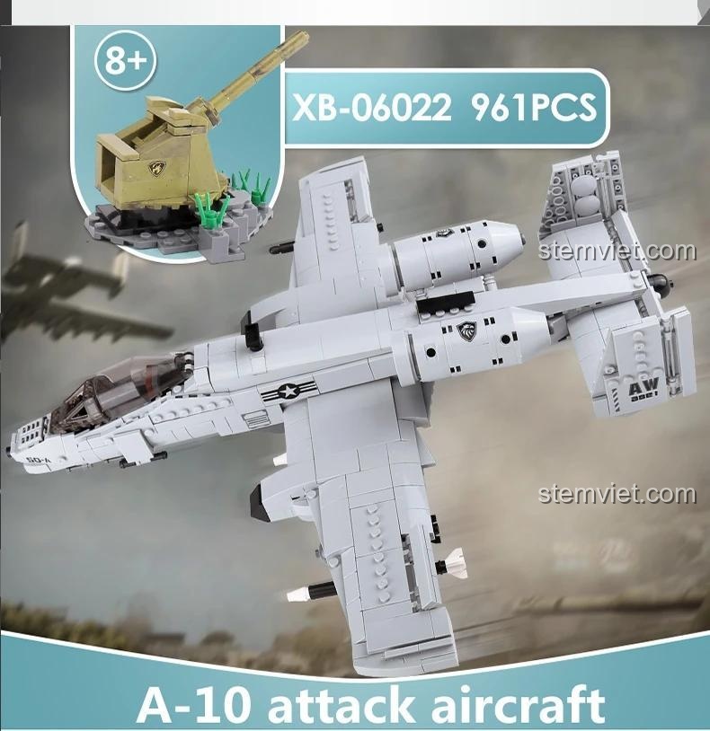 Mô hình máy bay chiến đấu cơ A-10 06022 sau khi lắp ráp, một món quà giá tốt cho bé trai.