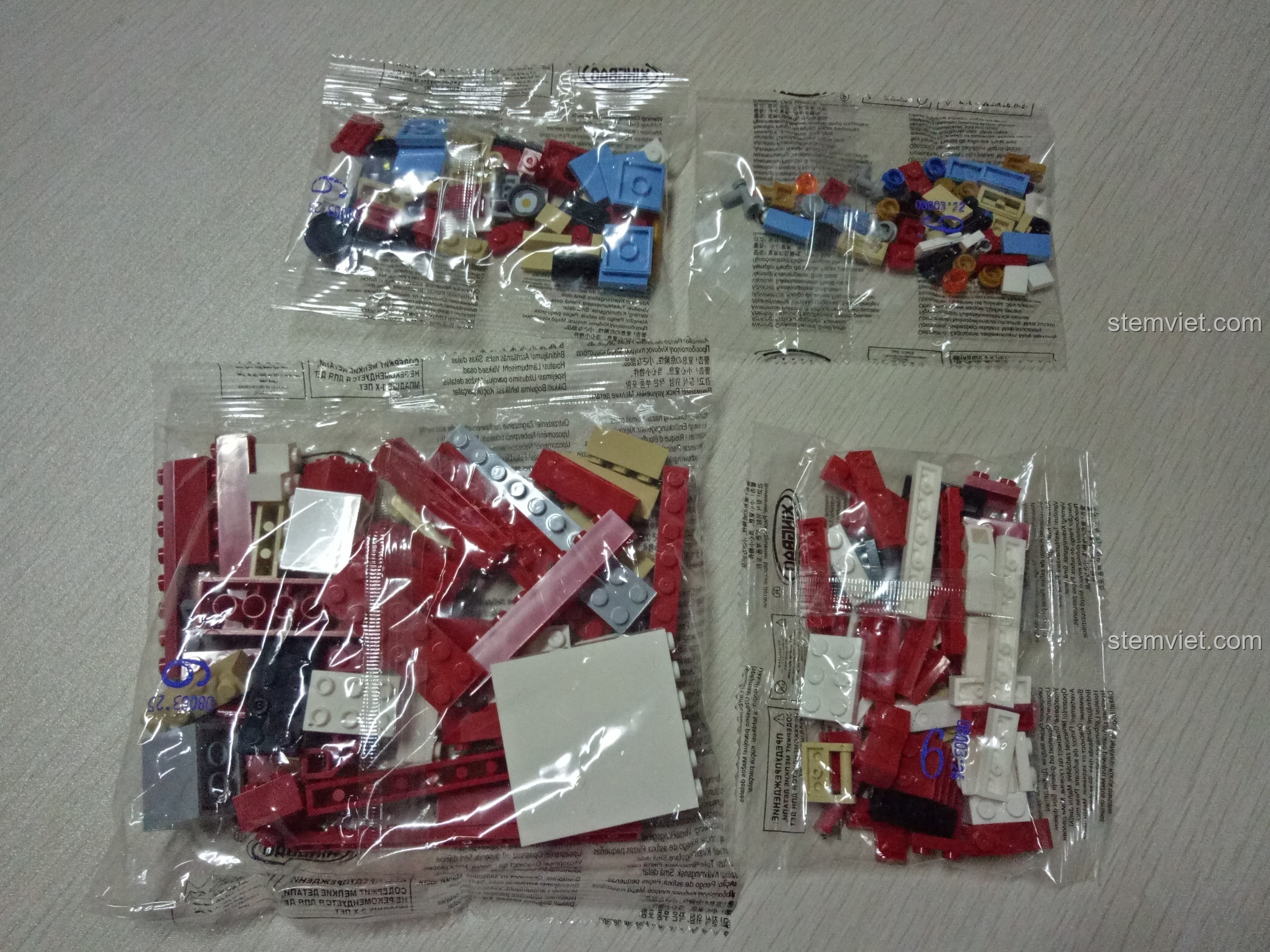 Sơ đồ hướng dẫn lắp ráp khu vực bếp và phòng khách của nhà moóc.