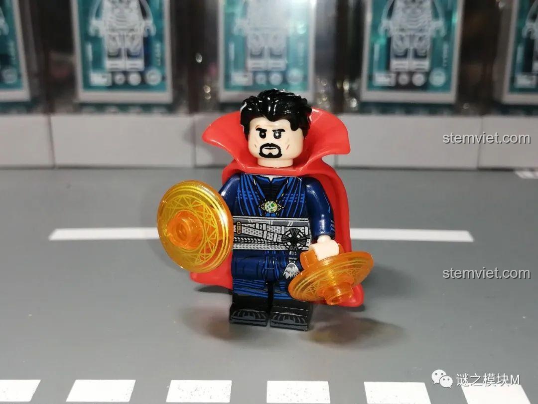 Minifigure Witch (Scarlet Witch) từ bộ đồ chơi XINH X0306, đồ chơi mô hình siêu anh hùng, giá hời cho bé trai 6 tuổi.