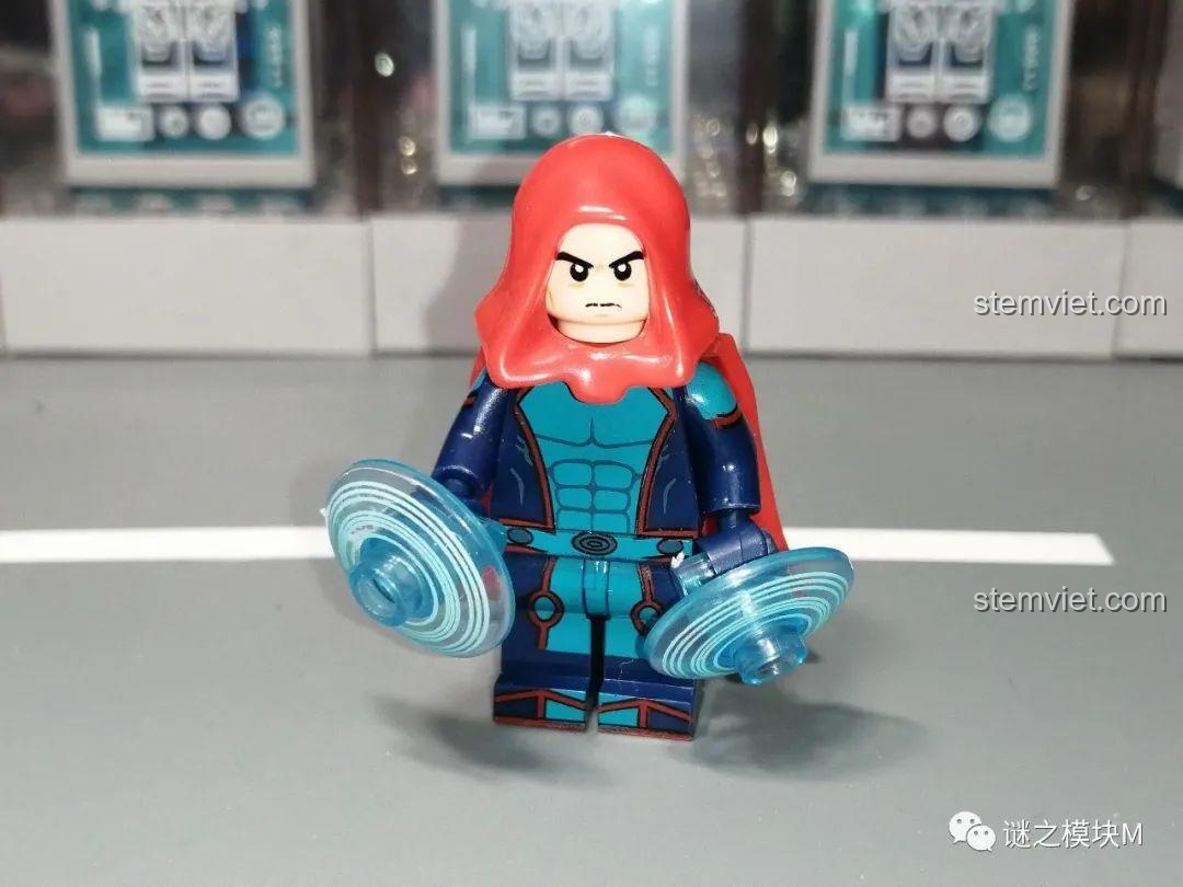 Mặt sau minifigure Vision XINH X0306, bộ đồ chơi mô hình WandaVision, chất lượng đảm bảo, đáng tiền.