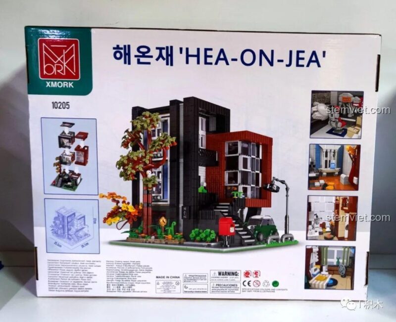 Mặt sau hộp đồ chơi xây dựng Biệt thự phố góc XMORK 10205, hiển thị các chi tiết nội thất và kích thước mô hình.