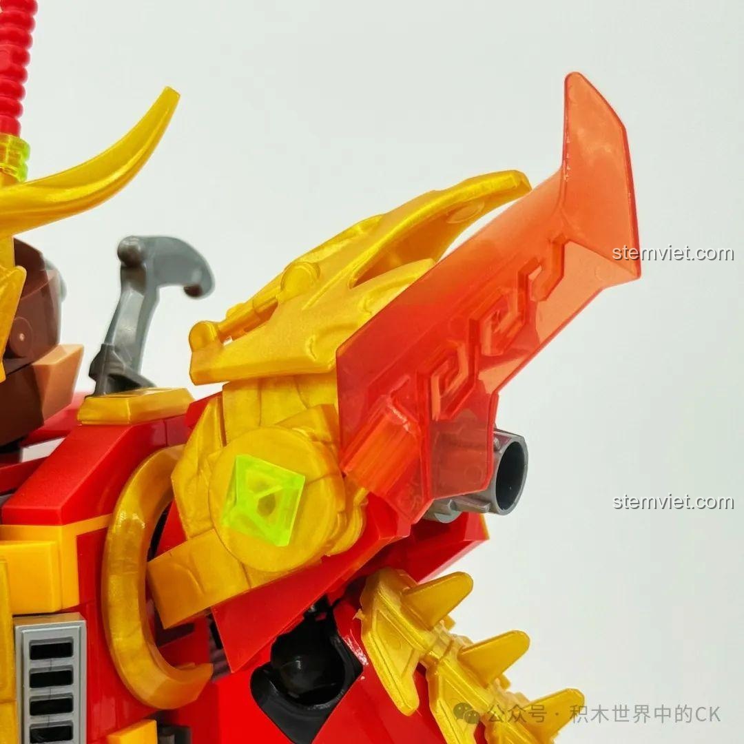 Góc nhìn phía sau của mô hình Mỹ Hầu Vương Cơ Giáp Tề Thiên Đại Thánh ZHEGAO GZ2027. Đồ chơi lắp ghép Tôn Ngộ Không Cơ Giáp 27 giá rẻ.