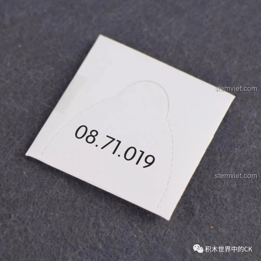 Gói riêng áo choàng của nhân vật trong bộ lắp ráp QMAN 3805 Tây Du Giáng Ma Ngộ Không Truyền, đảm bảo chất lượng.