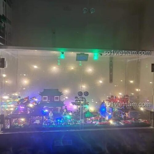 Mô hình Vườn Chim Hạc Phong BALODY 16261 được lắp ráp với đèn LED lung linh