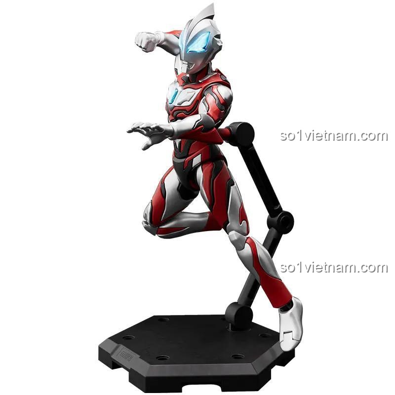 Mô hình Ultraman Geed Action Edition của Blokees trên đế trưng bày