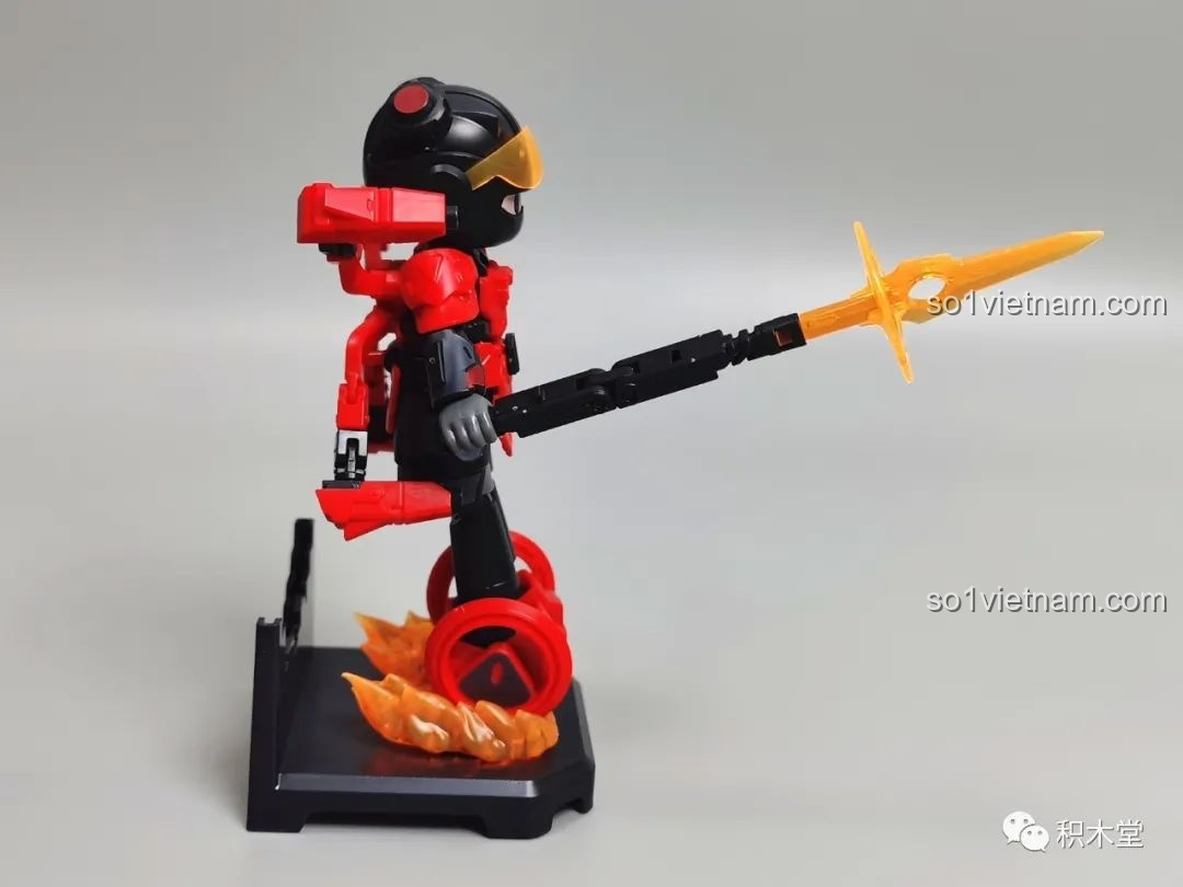 Ngưu Ma Vương Chiến Đấu và hộp sản phẩm