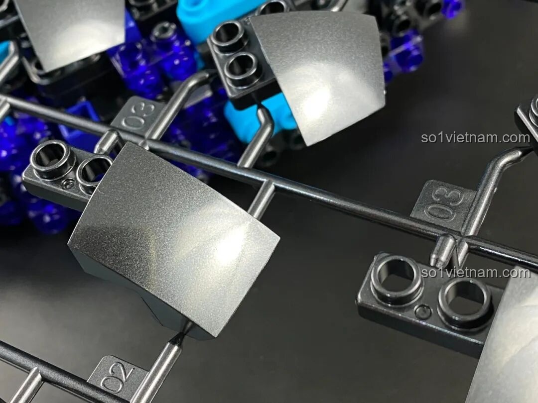 Nhân vật Đinh Nghi hoàn chỉnh, nhìn từ phía sau