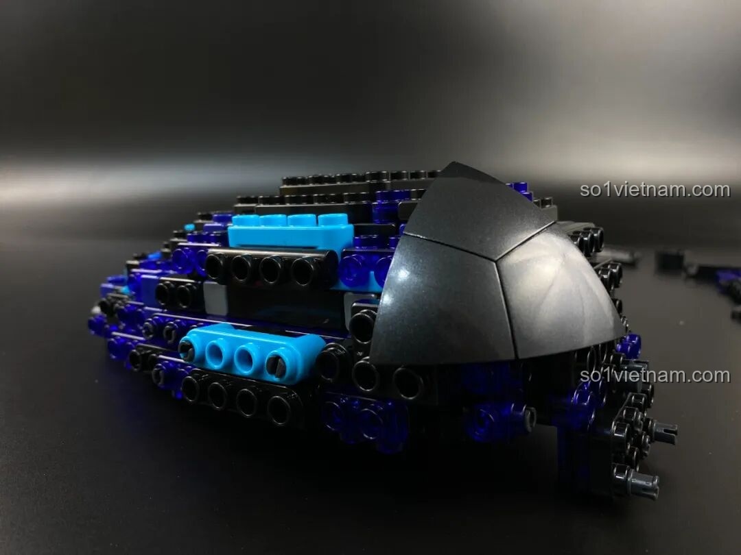 Nhân vật Đinh Nghi hoàn chỉnh, nhìn từ phía bên