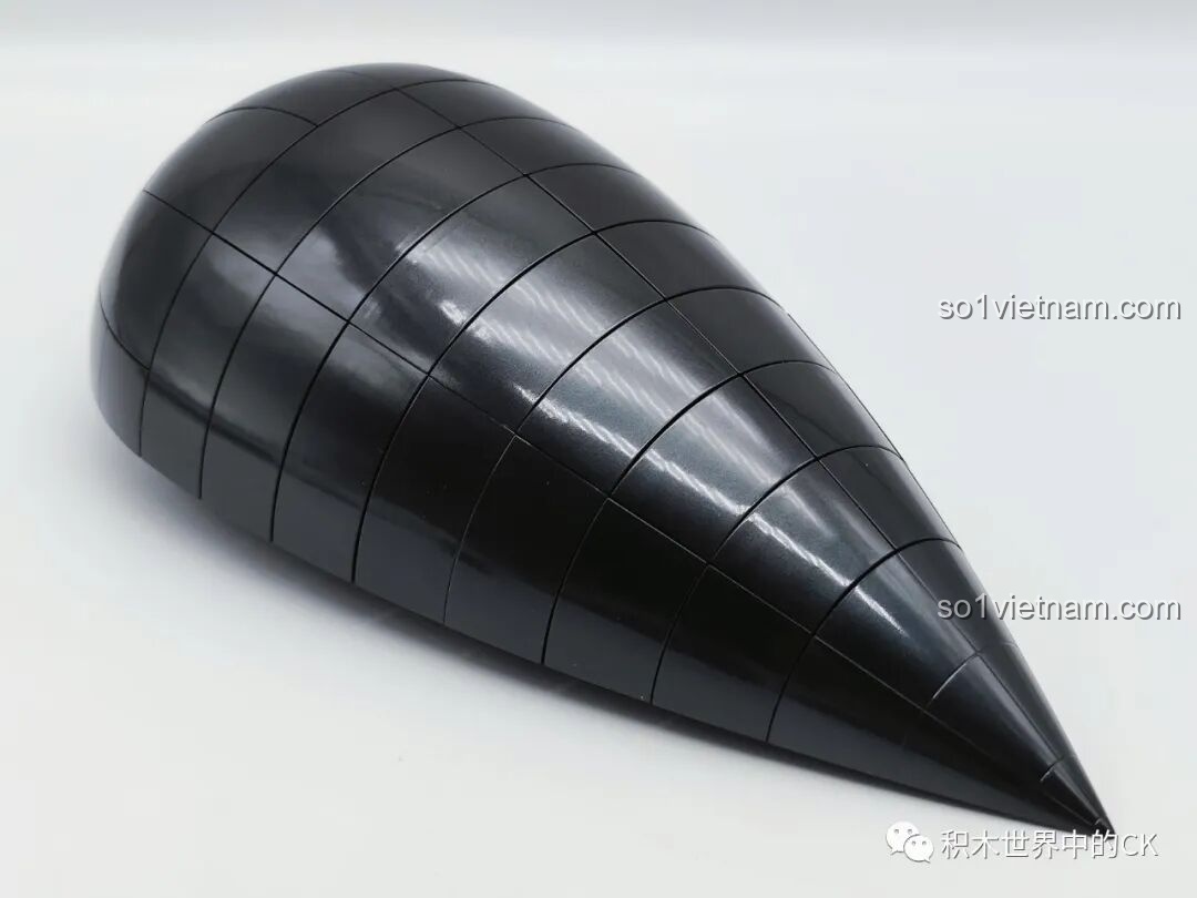 Chi tiết phần thân tàu chiến Bắc Mỹ của bộ lắp ráp BLOKEES Tam Thể: Giọt Nước - Trận Chiến Tận Thế