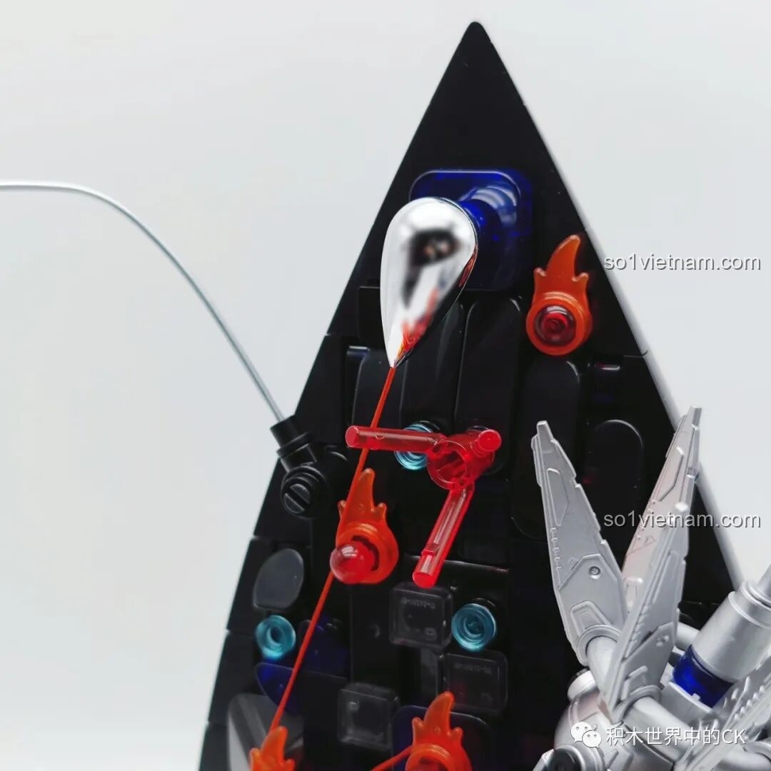 Nhân vật Đinh Nghi của bộ lắp ráp BLOKEES Tam Thể: Giọt Nước - Trận Chiến Tận Thế