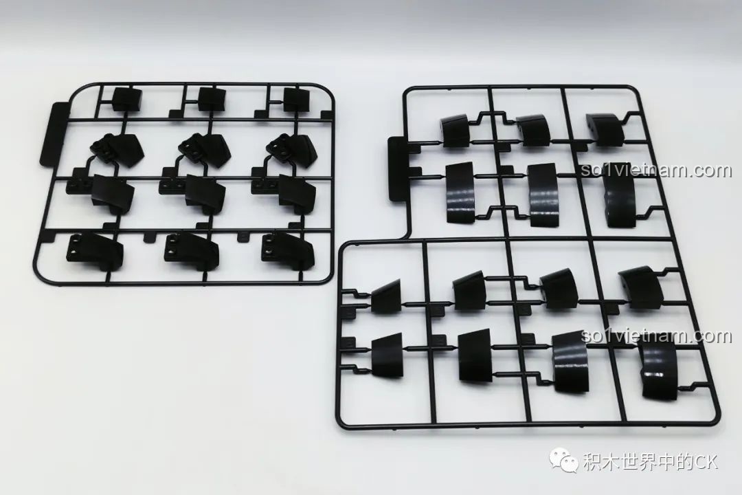 Các khung chi tiết nhựa ABS cao cấp của bộ lắp ráp BLOKEES Tam Thể: Giọt Nước - Trận Chiến Tận Thế