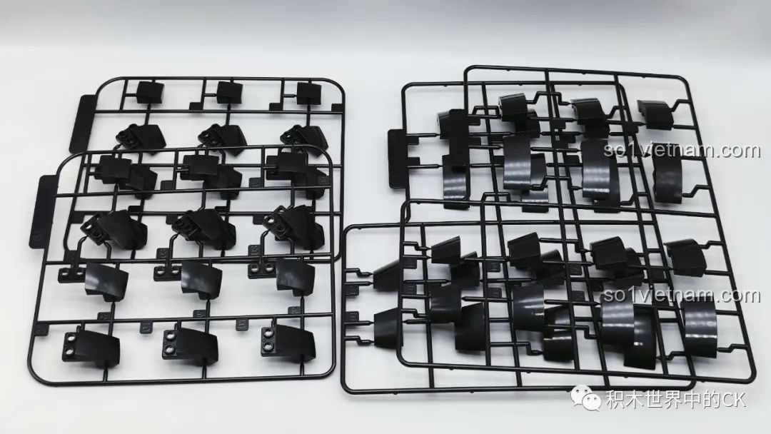 Các khung chi tiết nhựa ABS cao cấp của bộ lắp ráp BLOKEES Tam Thể: Giọt Nước - Trận Chiến Tận Thế