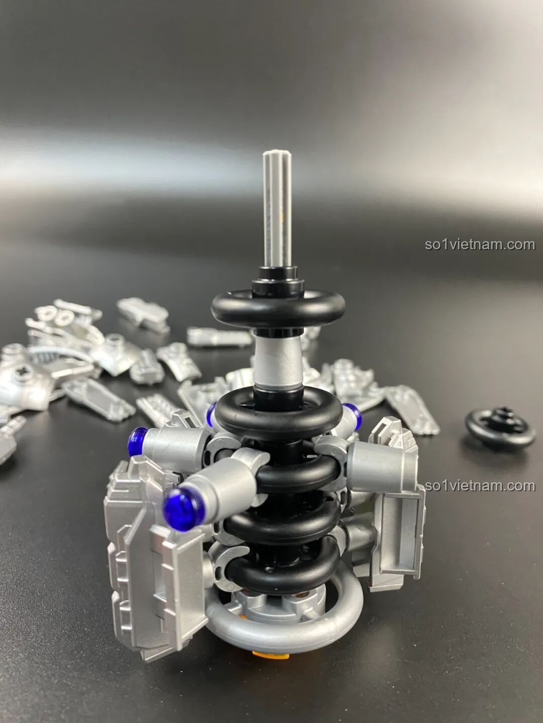 Khung Giọt Nước với các chi tiết bên trong