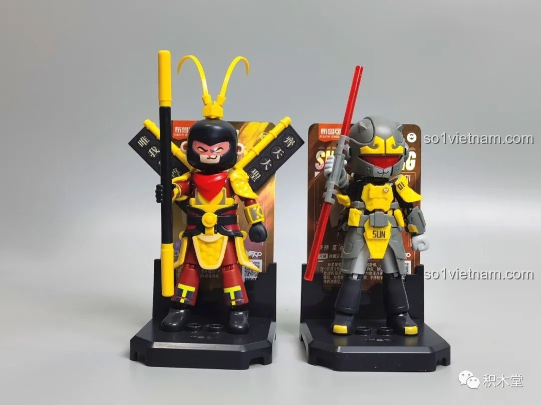 Dương Tiễn Chiến Đấu tạo dáng bắn cung