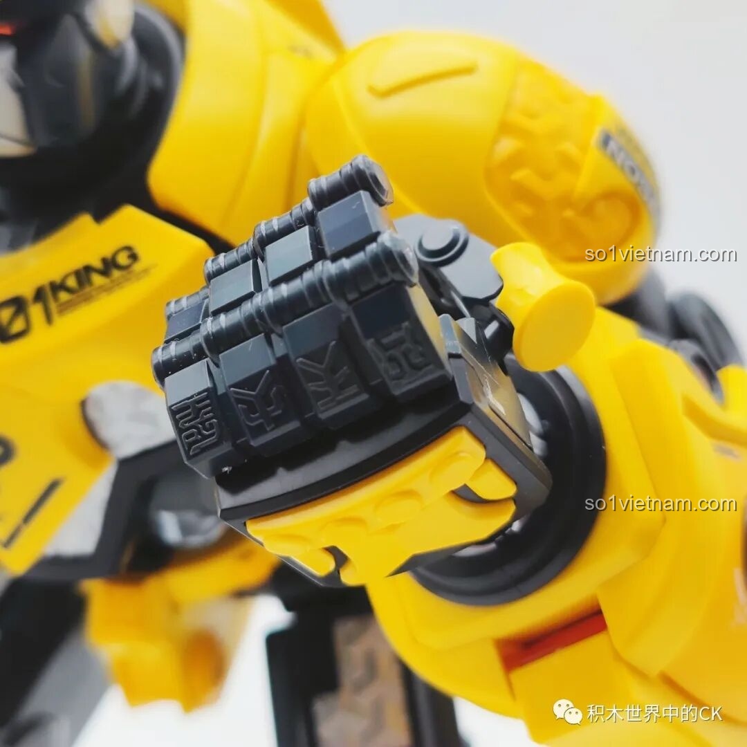 Cận cảnh chi tiết phần đầu của BLOKS HERO 85010