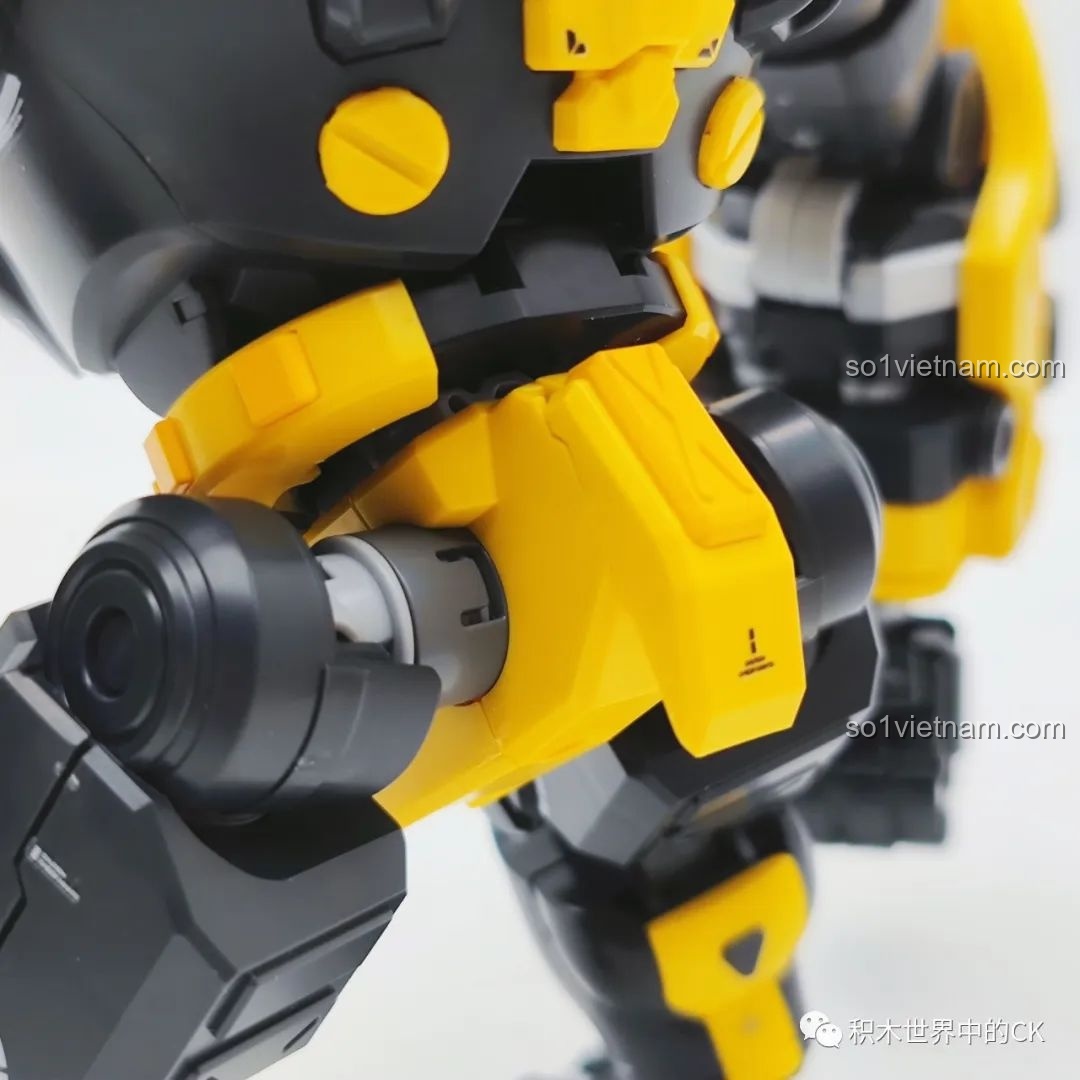 Mô hình BLOKS HERO 85010 Tôn Ngộ Không Cự Viên Giáp ở tư thế đứng uy nghiêm