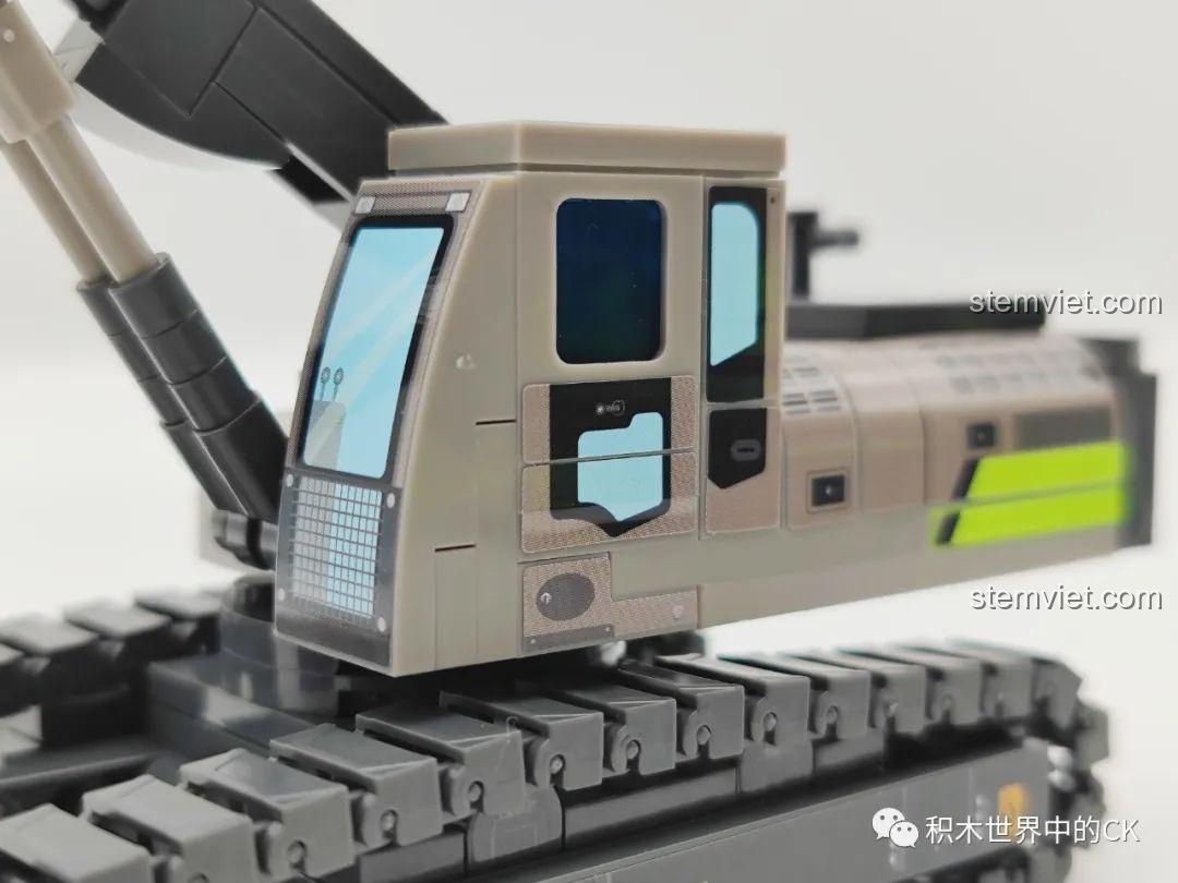 Bộ 4 mô hình xe công trình SEMBO x Zoomlion từ nhiều góc độ, thể hiện sự đa dạng và chi tiết của từng mẫu xe, lý tưởng cho bé trai.