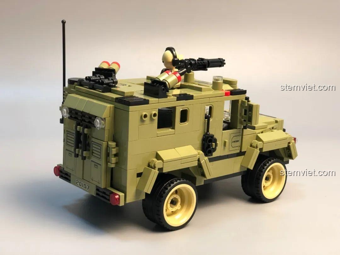 Xe bán tải GUDI 20107 từ góc nhìn khác.