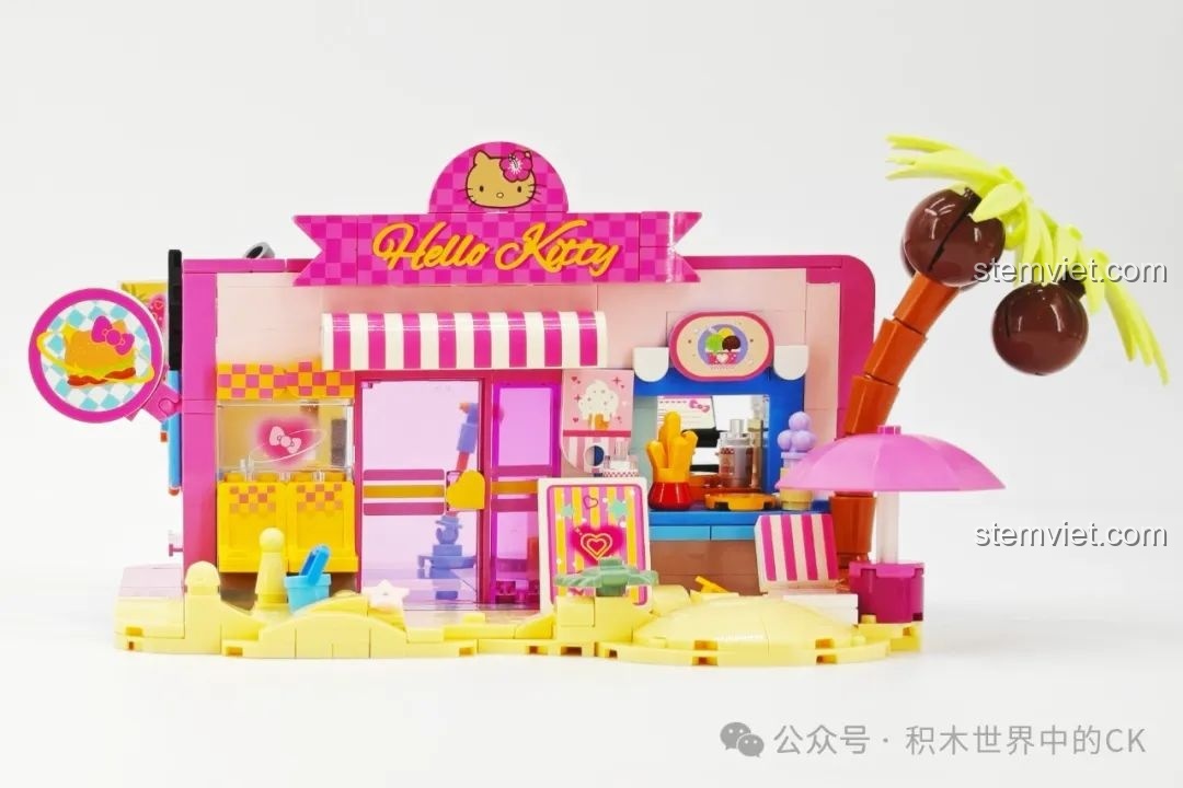 Mô hình hoàn chỉnh của bộ lắp ráp TOP TOY TC2032 Nhà hàng Hamburger Hello Kitty Bãi Biển, góc nhìn phía trước.