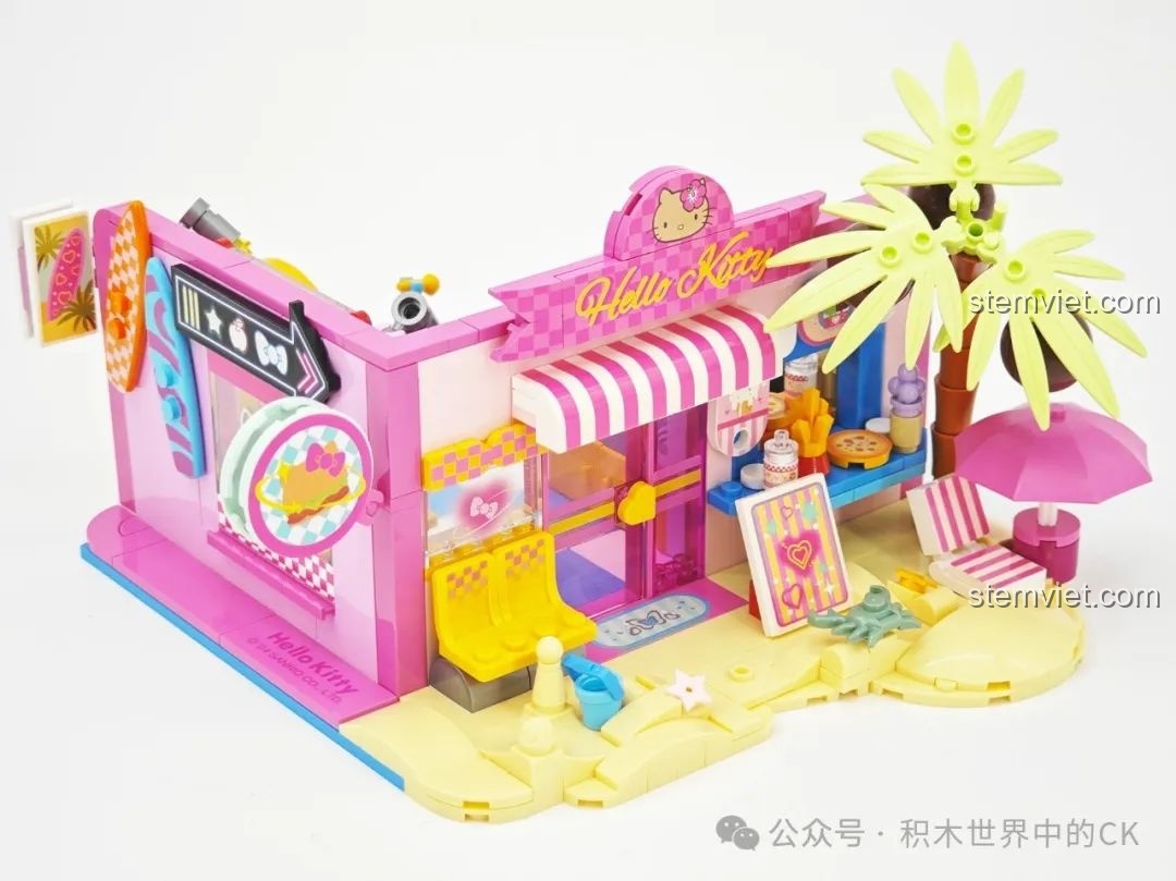 Quá trình lắp ráp bộ TOP TOY TC2032 Nhà hàng Hamburger Hello Kitty Bãi Biển, thêm các chi tiết trang trí ngoại thất.