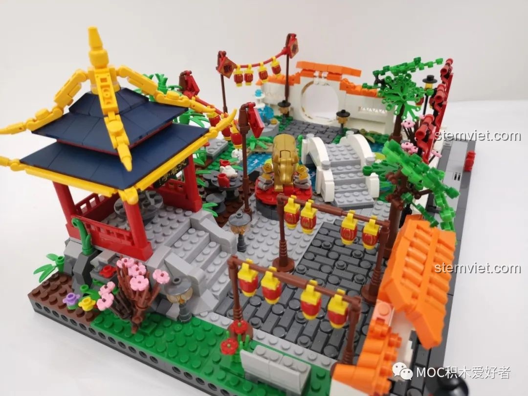 Toàn cảnh bộ lắp ghép Lễ hội đèn lồng C.9123 giá bình dân, một sa bàn hoàn chỉnh và đẹp mắt.