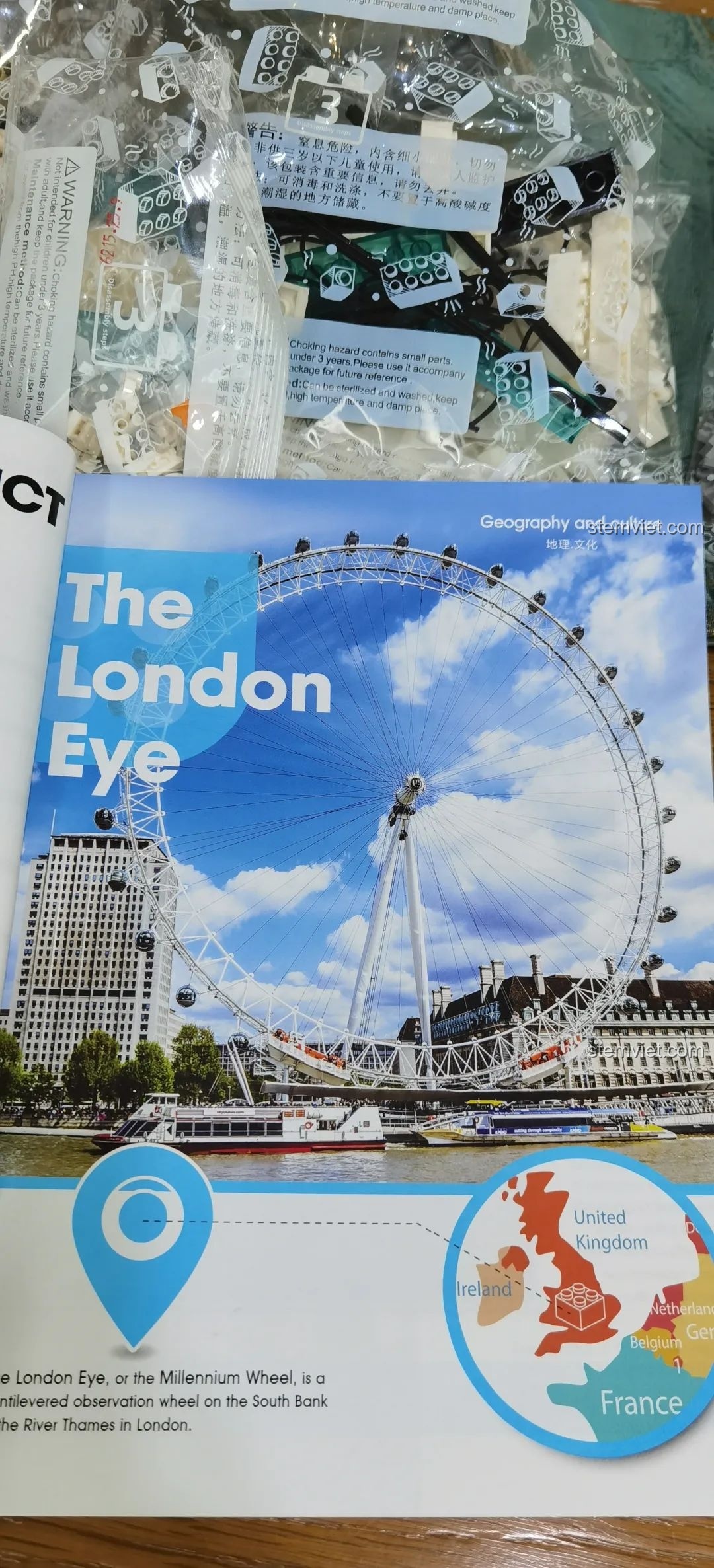 Các bản vẽ thiết kế chi tiết của bộ lắp ghép London Eye WANGE 6215, thể hiện sự công phu trong quá trình tạo ra mô hình.