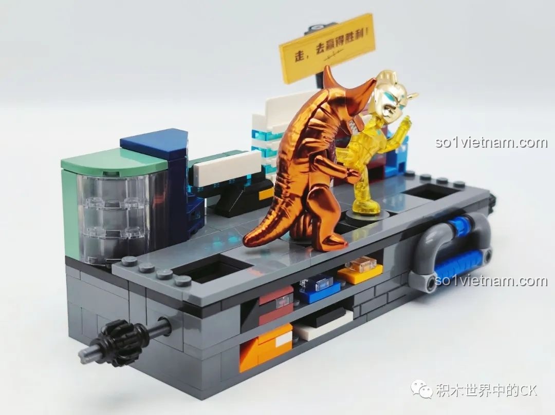 Chi tiết phần đế của bộ đồ chơi lắp ghép Ultraman đối kháng 75102