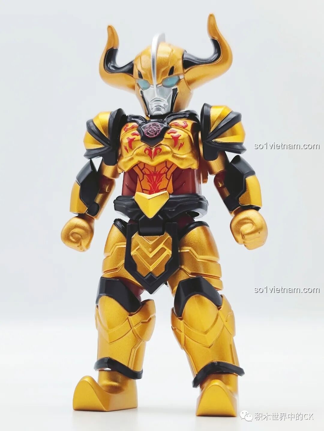 Mặt sau của mô hình Diavolo