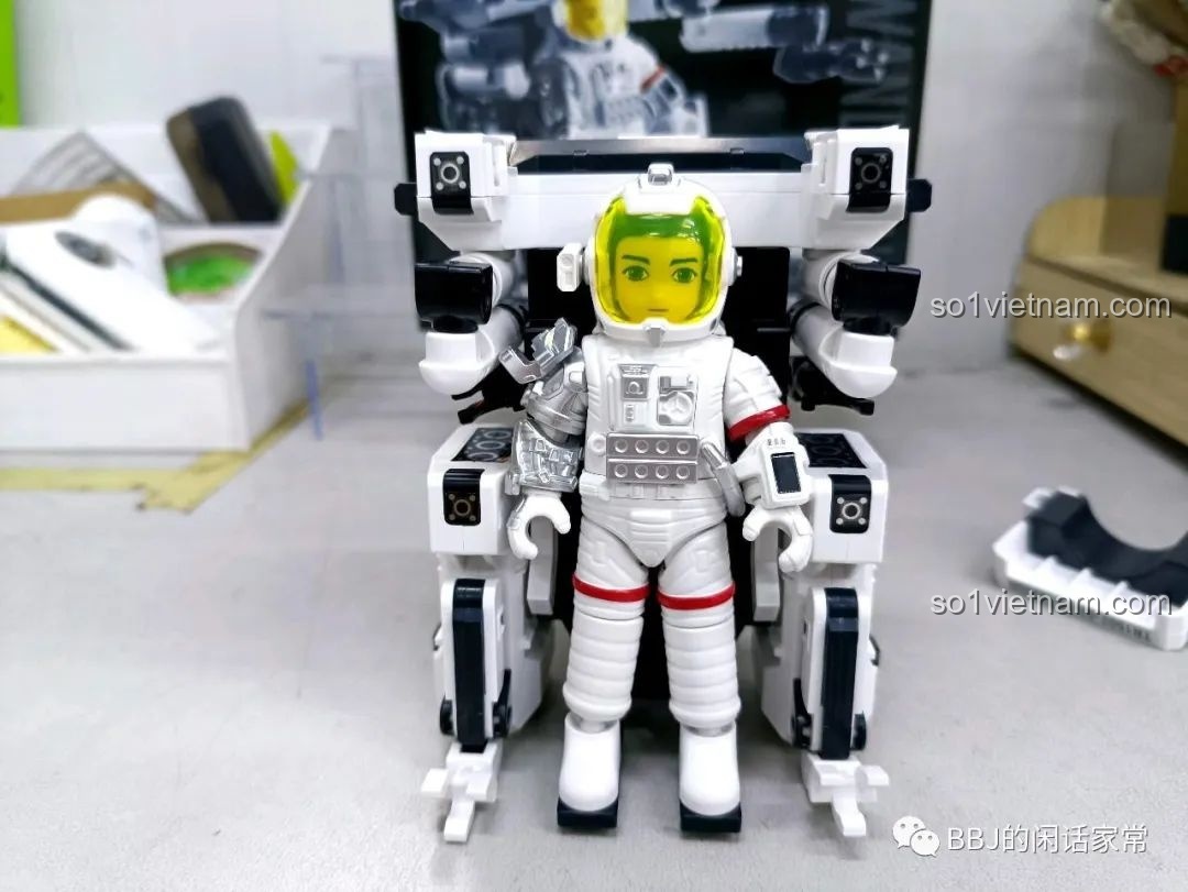 Chi tiết bên hông MMU của bộ lắp ráp布鲁可BLOKEES 71051